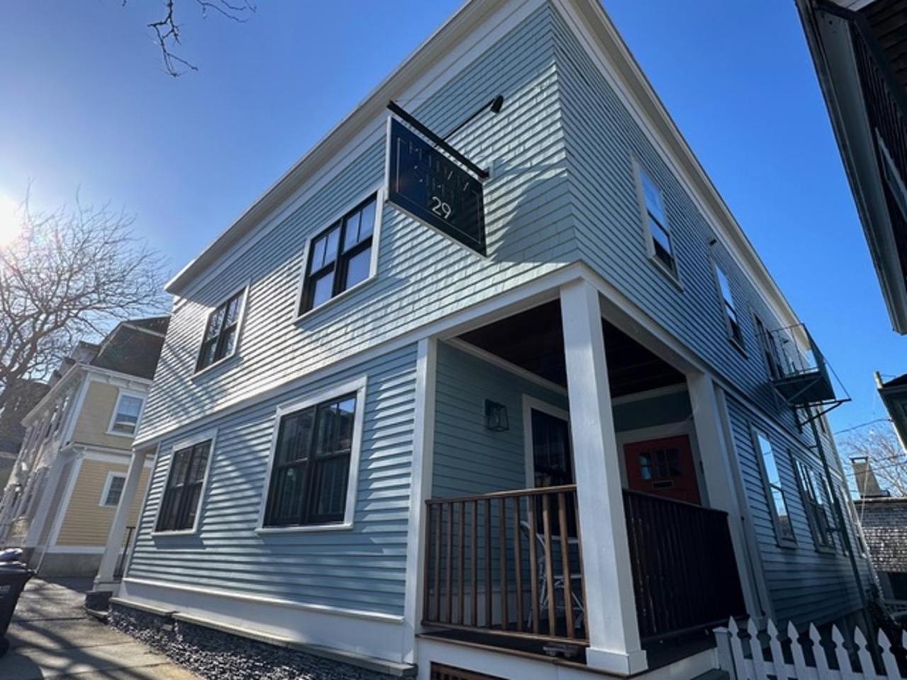 Entire Modern 7 Unit 7 Bath Boutique Inn Newport Exterior foto